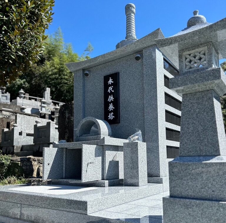2025/5/29 永代供養塔 愛南町菊川 乗願寺